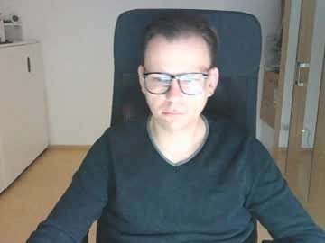 Niceguyflo stream image from March 29, 2026