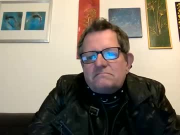 Relevepain Chaturbate stream image from March 29, 2026