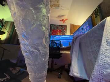 Kinksmcgee Chaturbate stream image from March 29, 2026