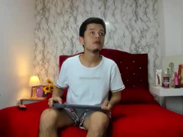 Alejandra_James Chaturbate stream image from March 29, 2026
