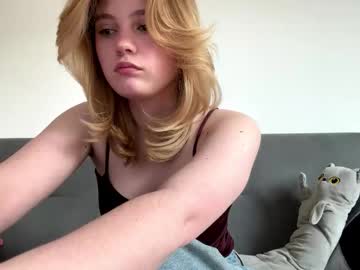 Sharriheibult Chaturbate stream image from March 29, 2026
