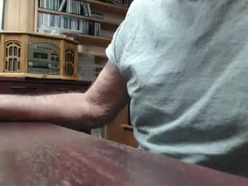 Hardbuns Chaturbate stream image from March 29, 2026