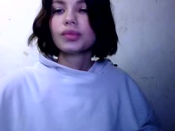 Miralapics Chaturbate stream image from March 29, 2026