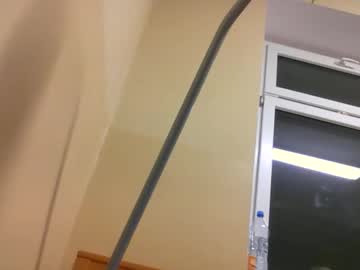 Esenuzet69 Chaturbate stream image from March 29, 2026