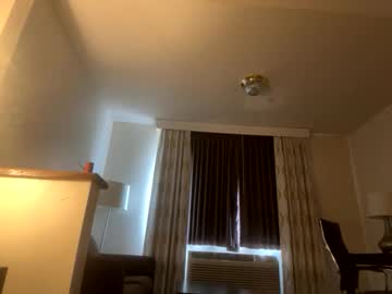 Iknowuslut Chaturbate stream image from March 29, 2026