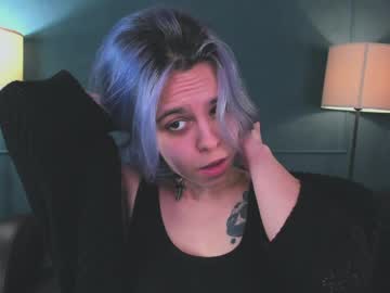 Lirabelles Chaturbate stream image from March 30, 2026
