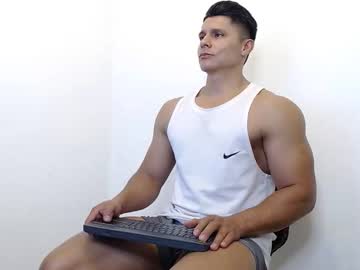 Crosse4you Chaturbate stream image from March 30, 2026