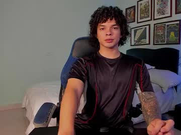 Ian_Versace Chaturbate stream image from March 30, 2026