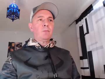 Russlloyd Chaturbate stream image from March 30, 2026