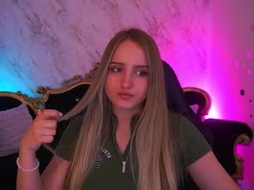 Krys_Tina Chaturbate stream image from March 30, 2026