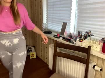 Lanniecastellow Chaturbate stream image from March 30, 2026