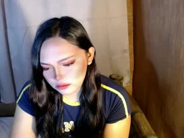 Mira_Luna222 Chaturbate stream image from March 30, 2026