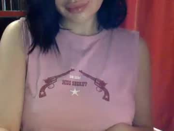 Cerisedood82 Chaturbate stream image from March 30, 2026