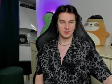 Vincent__Strong Chaturbate stream image from March 30, 2026