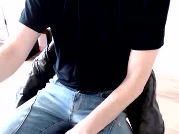 Wave3210 Chaturbate stream image from March 30, 2026