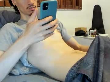 Moderdelier Chaturbate stream image from March 30, 2026