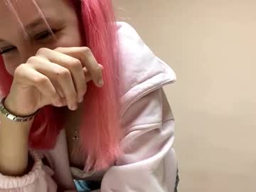 Slyviaendo Chaturbate stream image from March 30, 2026