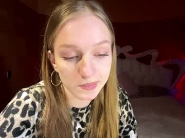 Doreathagustave Chaturbate stream image from March 30, 2026
