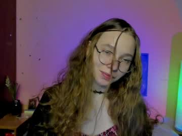 Your_Leslie Chaturbate stream image from March 30, 2026