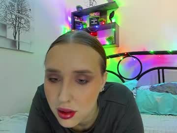 Linatruly Chaturbate stream image from March 30, 2026