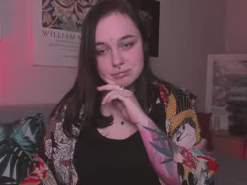 Varvaraola Chaturbate stream image from March 30, 2026