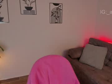 Annie_Barozzi Chaturbate stream image from March 31, 2026