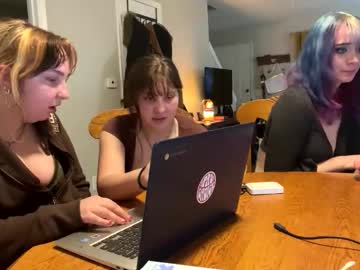 Carpetmunchers Chaturbate stream image from March 31, 2026