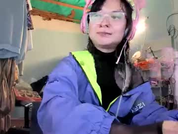 Softbunnyprince Chaturbate stream image from March 31, 2026