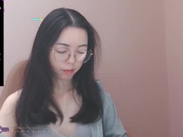 Luckrose Chaturbate stream image from March 31, 2026