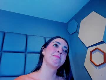 Coral_Foxx Chaturbate stream image from March 31, 2026