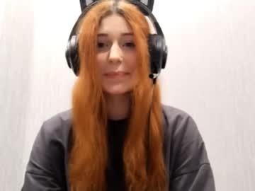 Deandreaschomin Chaturbate stream image from March 31, 2026