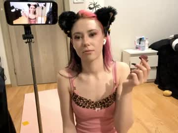 Lisabethlaurence Chaturbate stream image from March 31, 2026