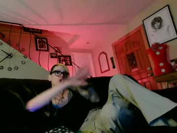 Juneafterhours Chaturbate stream image from March 31, 2026