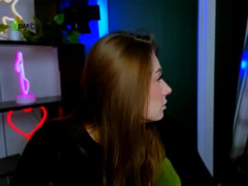 Agata_Li Chaturbate stream image from March 31, 2026