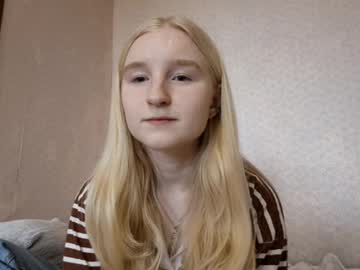 Glennabeem Chaturbate stream image from March 31, 2026