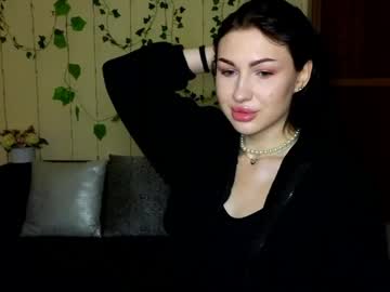 Aminalovipoppp Chaturbate stream image from March 31, 2026