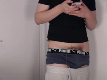 Poundmedown Chaturbate stream image from March 31, 2026