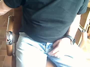 Xbnice Chaturbate stream image from March 31, 2026