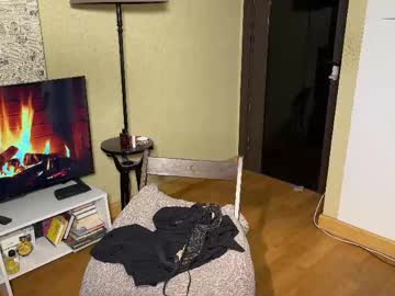 Iatlantis Chaturbate stream image from March 31, 2026