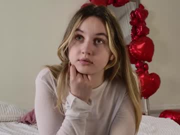 Lilly_Eyes Chaturbate stream image from March 31, 2026