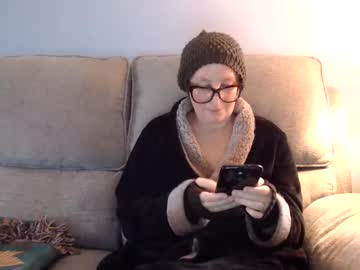 Chelseasentra1 Chaturbate stream image from March 31, 2026