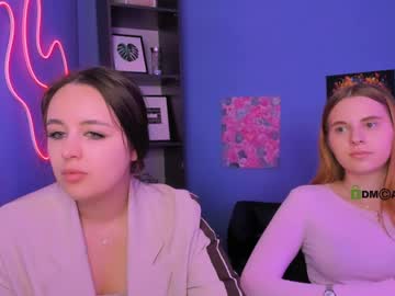 Elli_Ashley Chaturbate stream image from March 31, 2026