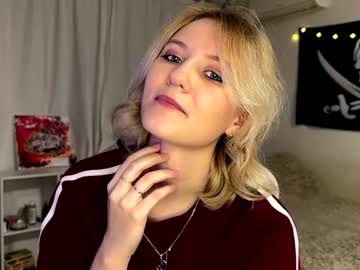 Katelyncygrymus Chaturbate stream image from March 31, 2026