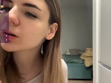 Peachy_Keens Chaturbate stream image from March 31, 2026