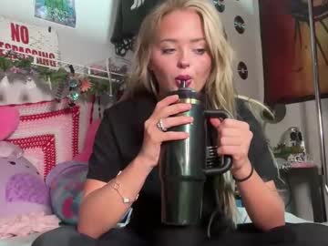 Avaa_Fox Chaturbate stream image from March 31, 2026