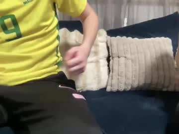 Naughtysecretsde Chaturbate stream image from March 31, 2026