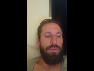 Cliffd0g Chaturbate stream image from April 01, 2026