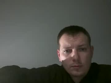 Thisboyislooking Chaturbate stream image from April 01, 2026