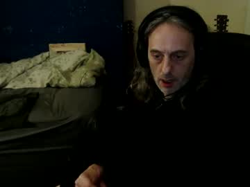 Bangintoleather Chaturbate stream image from April 01, 2026