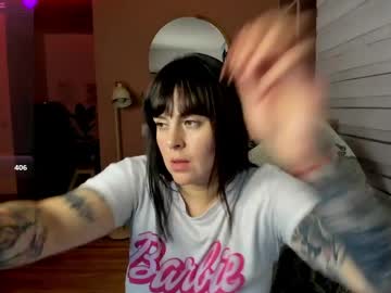 Midnighthearts Chaturbate stream image from April 01, 2026